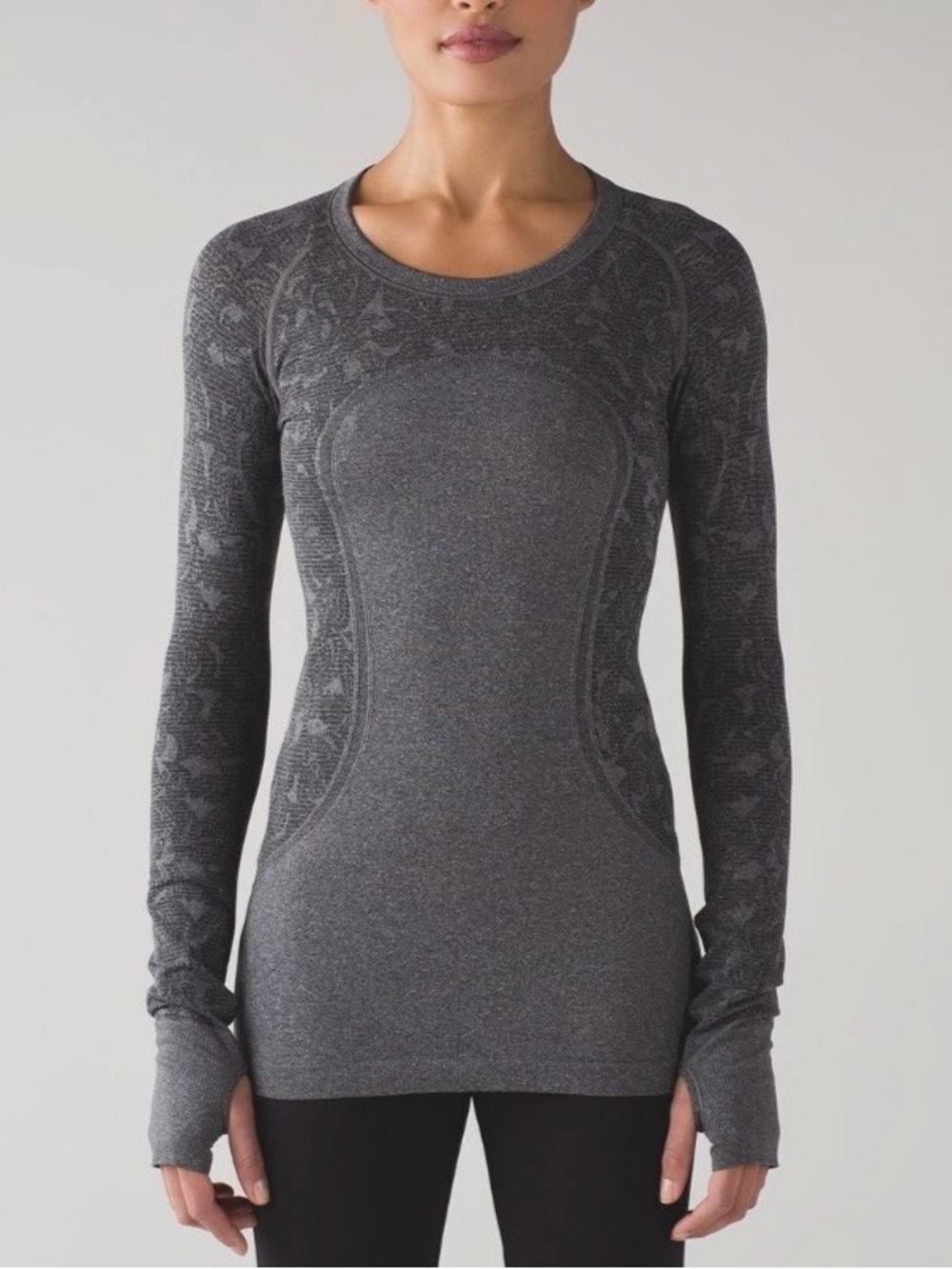 Lululemon Swiftly Tech Long Sleeve Lace Silver Slate Black Thumbholes Size 12